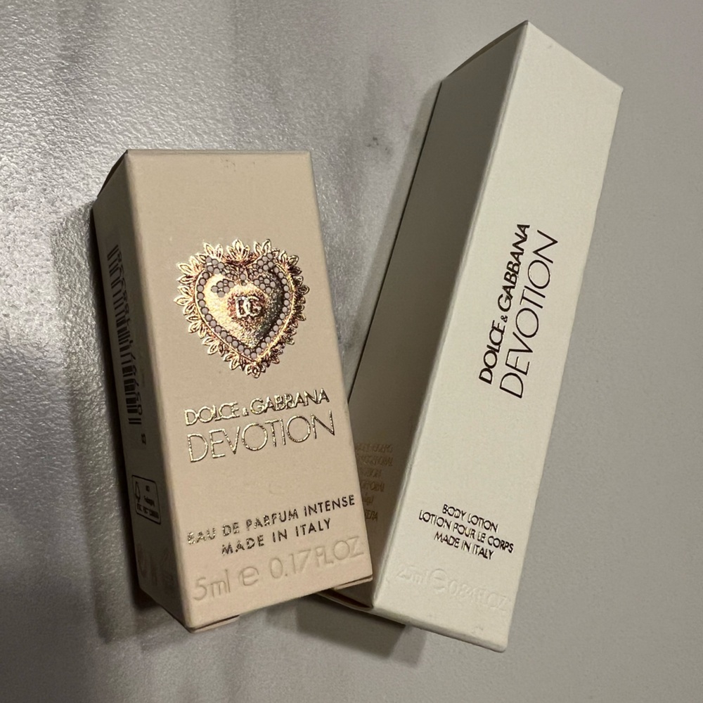Dolce & Gabbana Devotion Lipstick - Luxurious Cream Shade